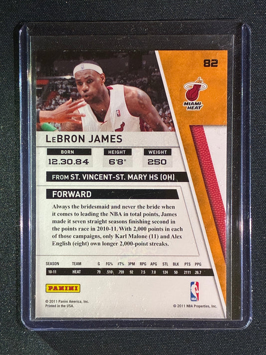 2010-11 Season Update LEBRON JAMES Black SP #82