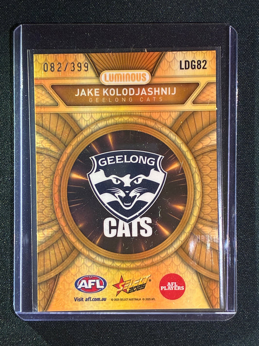 2025 Select Footy Stars JAKE KOLODJASHNIJ Luminous Dragon Scales Gold Refractor 082/399 #82