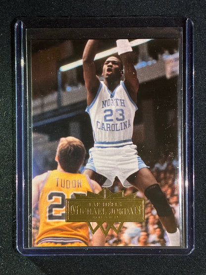2013-14 Fleer Retro MICHAEL JORDAN Fleer Ultra Base #177