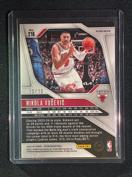 2024-25 Prizm NIKOLA VUCEVIC Gold Wave 10/10 #216