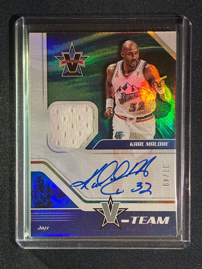 2018-19 Chronicles KARL MALONE Vanguard V-Team Patch Auto Silver 31/49