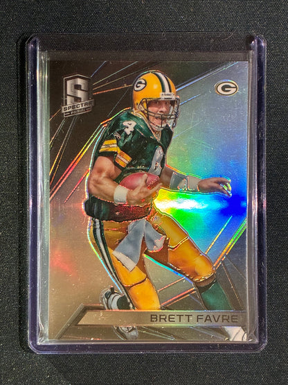 2015 Spectra BRETT FAVRE Silver Prizm 66/99 #19