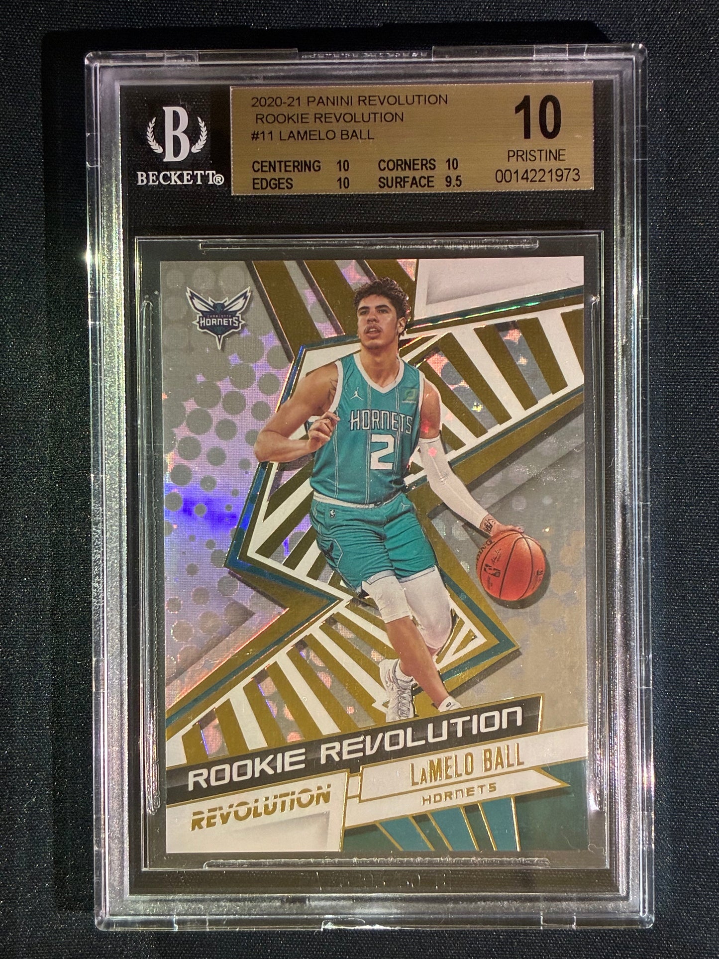 2020-21 Revolution LAMELO BALL Rookie Revolution #11 BGS 10 (973)