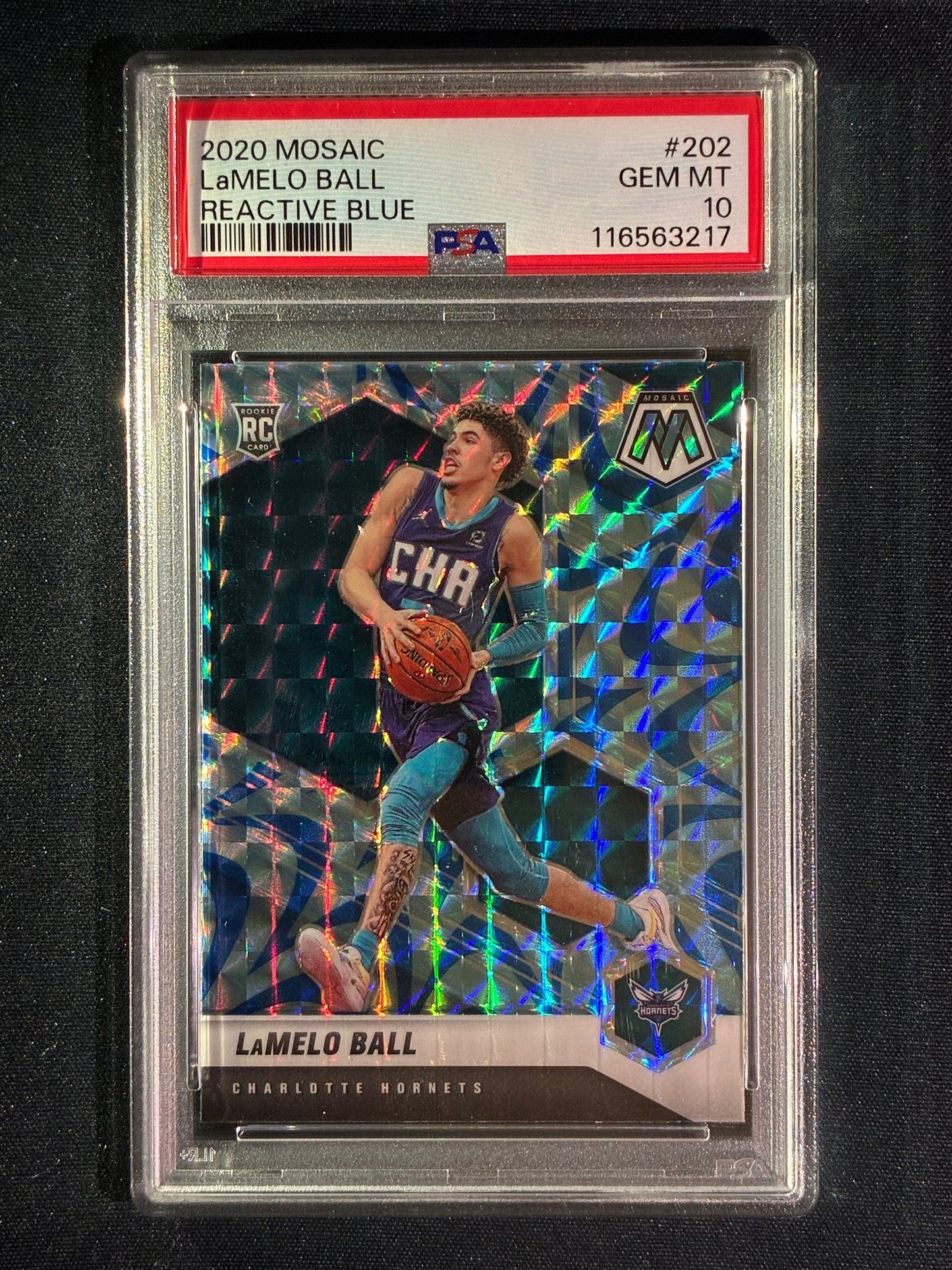 2020-21 Mosaic LAMELO BALL True Rookie Reactive Blue #202 PSA 10 (217)