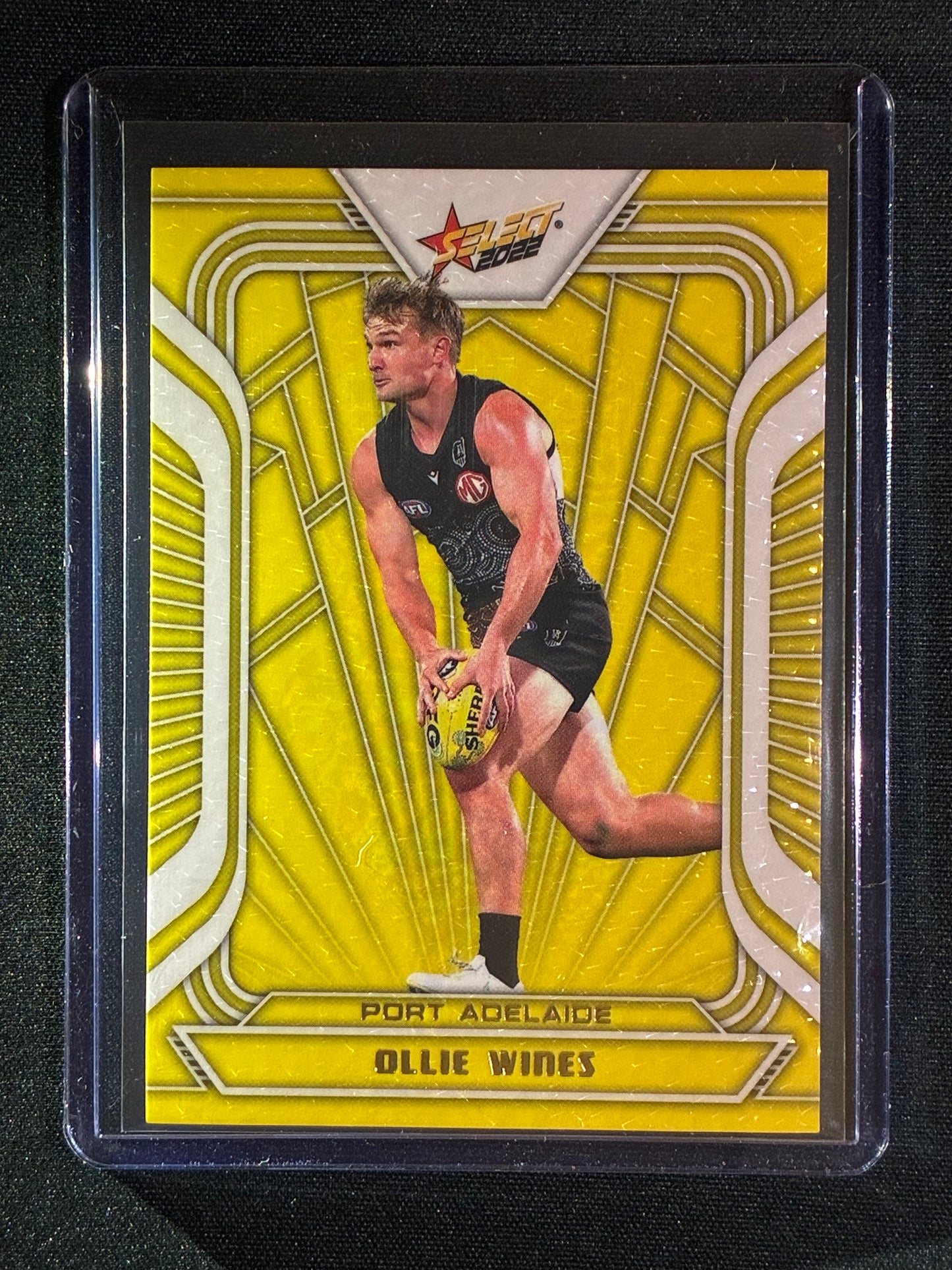 2022 Footy Stars OLLIE WINES Fractured Acid Yellow 126/145
